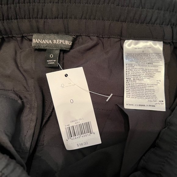 Banana Republic Pull on Drapey Jogger Pants - Picture 8 of 8